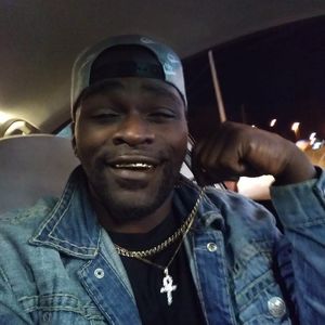 Meet your Posher, Harris